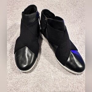 Fitflop Black Ankle Boots with White Soles